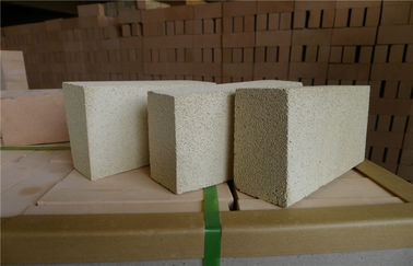 Ceramiczne przemysłowe produkty ogniotrwałe Wysokoglinowe izolacyjne cegły termoizolacyjne
