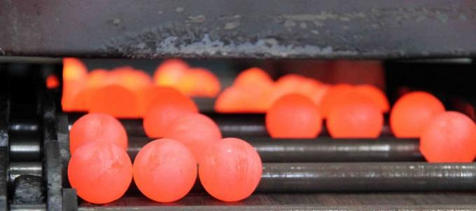 Ceny fabryczne 30mm 50mm 100mm Szlifowanie kul górniczych Szlifowane kulki stalowe do młyna kulkowego 2