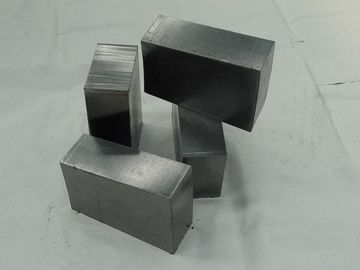 Bezpośrednie klejenie cegieł magnezowych w standardowym rozmiarze dla przemysłu metalurgicznego