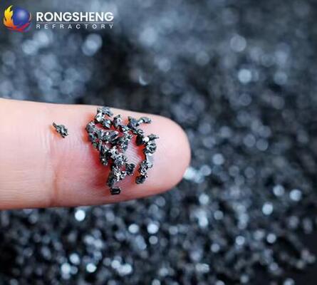 Wysoka czystość 98,5% Sic Powder Carborundum Grit Czarny Zielony Silikon Karbid Powder do ścierania i ogniotrwałości