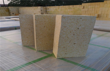 Konstrukcja Cegły ogniotrwałe z glinki ceramicznej o niskiej przewodności cieplnej