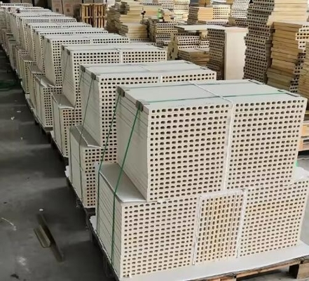 Ceramiczne meble piecowe Kordieryt Mullite Płytka podtrzymująca ogniotrwała półka pieca Kordieryt Mullite Płata do pieców tunelowych