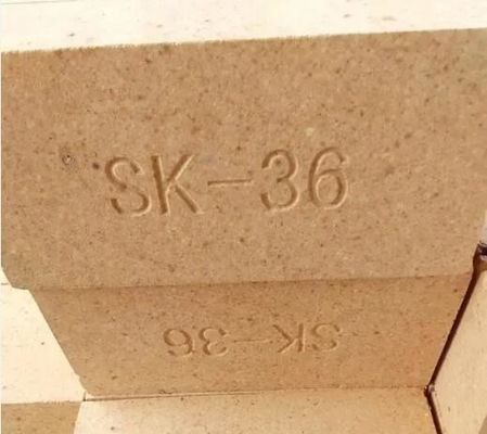 Cegła ognioodporne o kształcie niestandardowym 230x114x65mm Cegła ognioodporne o standardowym rozmiarze do pieca ceramicznego o wysokiej temperaturze