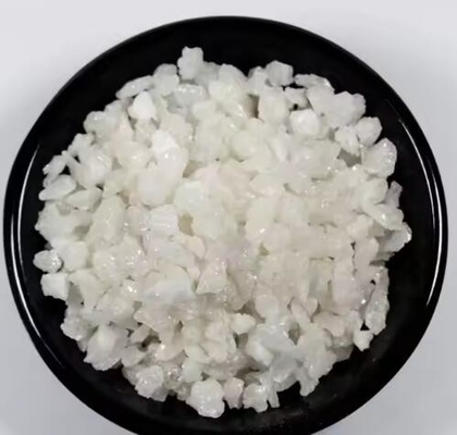 Chiny Biały Aluminatowy Wyposażony Producent Wtrzymały 99% Al2O3 Biały Korundum Tlenek Aluminiowy