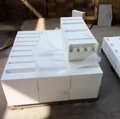 Aluminiowa bańka ogniotrwała cegła 1800C Aluminiowa dziura kula izolacyjna cegła do pieca ceramicznego