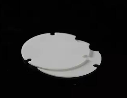 Dobra przewodność cieplna Precyzja odporna na zużycie Beryllia Ceramic BeO Beryllium Oxide Ceramics For Semiconductor Equipment