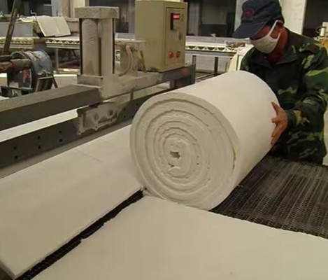 Wysokotemperaturowa izolacja wełna Ceramic Fiber Blanket Bulk 1260c 50mm 25mm grubość aluminiowa silikat