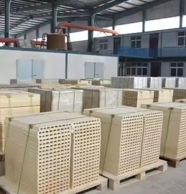 Wysokotemperaturowa płytka ceramiczna Cordierite Mullite Refractory Ceramic Mullite Cordierite Slab For Furnace Furniture