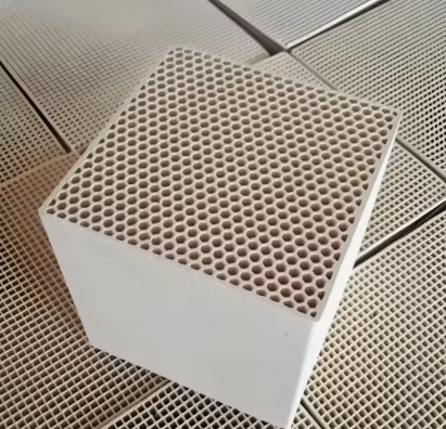 High Strength Cordierite Mullite Honeycomb Ceramic Catalyst Carrier For Chemical Industry Converter Exhaust Gas Purification