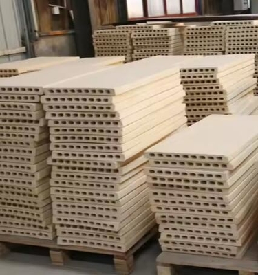 Wysoka stabilność termiczna Kordierite Mullite Slab Kiln Shelves For Ceramic Furnace Furniture