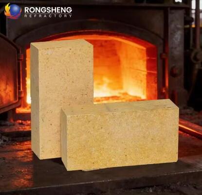 Chiński producent cegieł ogniotrwałych 230x114x65mm Sk30 Sk32 Sk34 cegły ogniotrwałe szamotowe do pieców przemysłowych